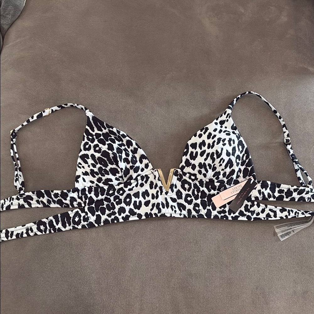Sexy v VS Leopard Print Bikini Top